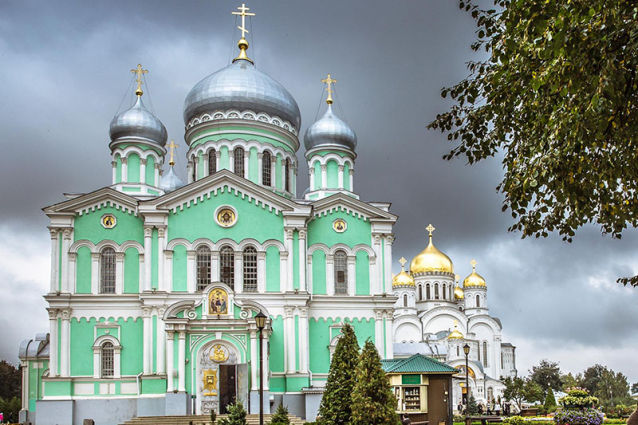 Молебен в Серафимо-Дивеевский монастырь
